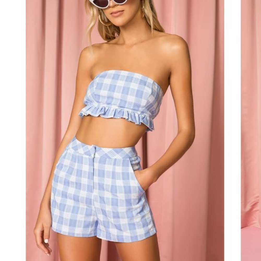 SUPERDOWN Blue Gingham Fabia High Waisted‎ Shorts Size M